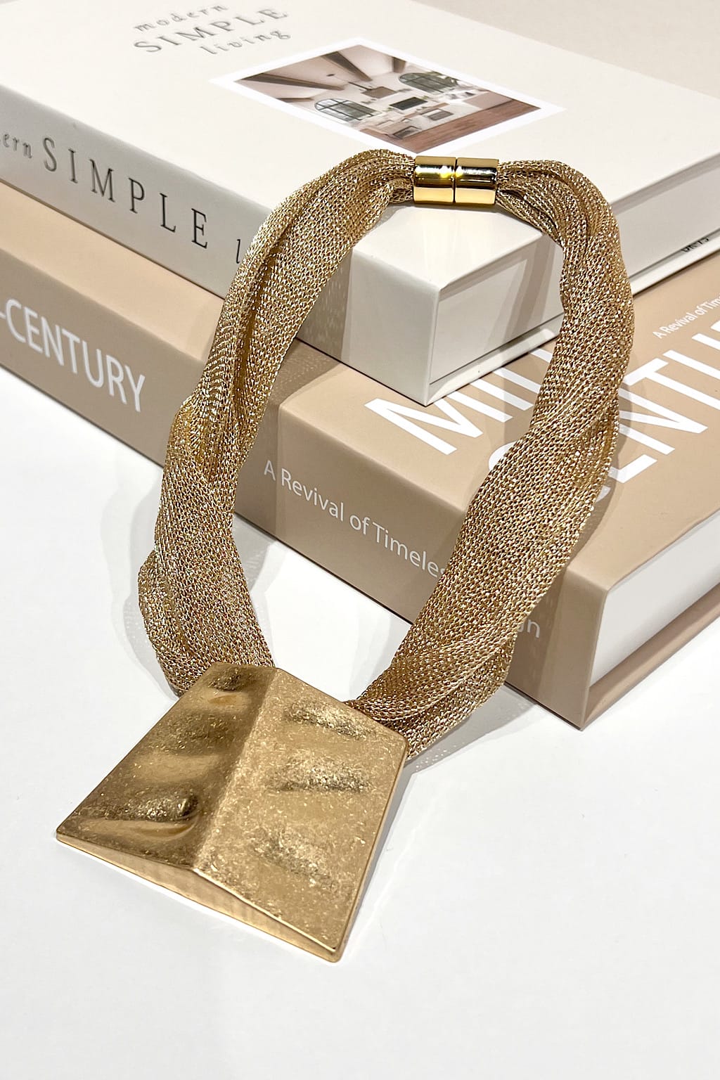 COLLIER MAILLE GÉOMÉTRIQUE
