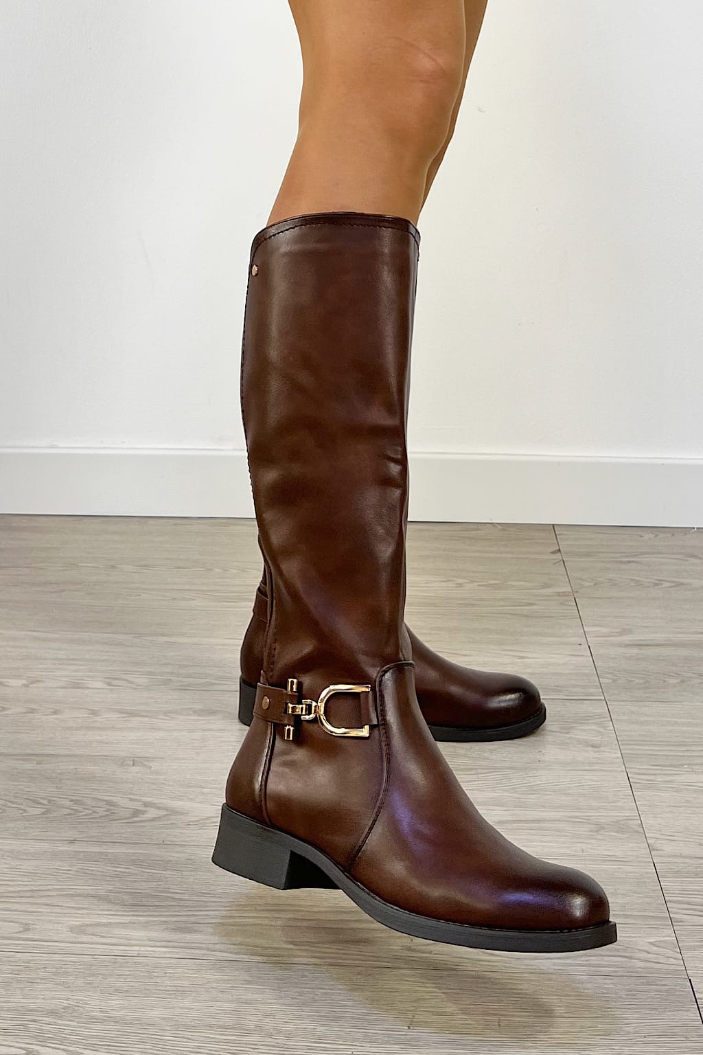 HOHE STIEFEL EBORA