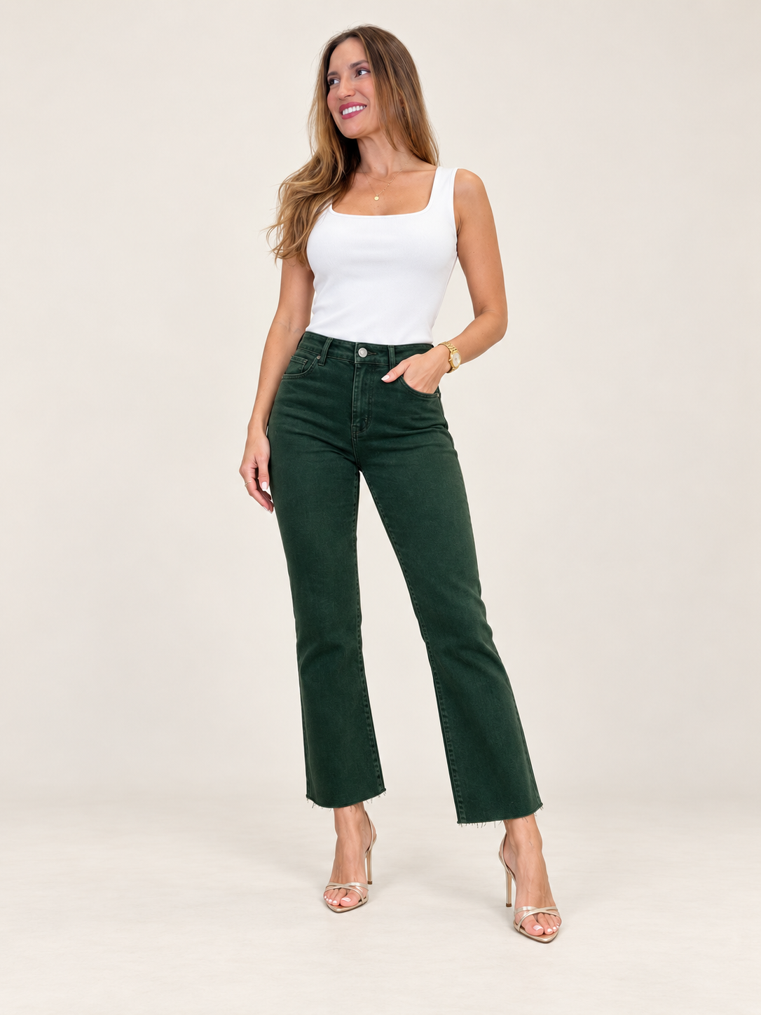 PANTALON VAQUERO STYLE BAJO DESFLECADO