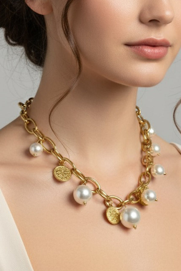 COLLAR PERLAS + MEDALLAS