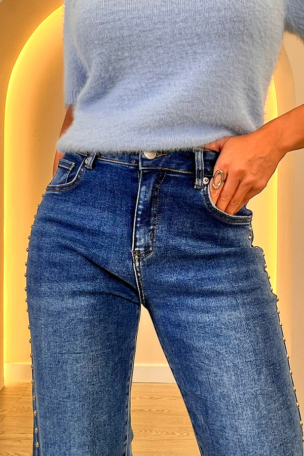 PANTALON TACHUELAS SARA