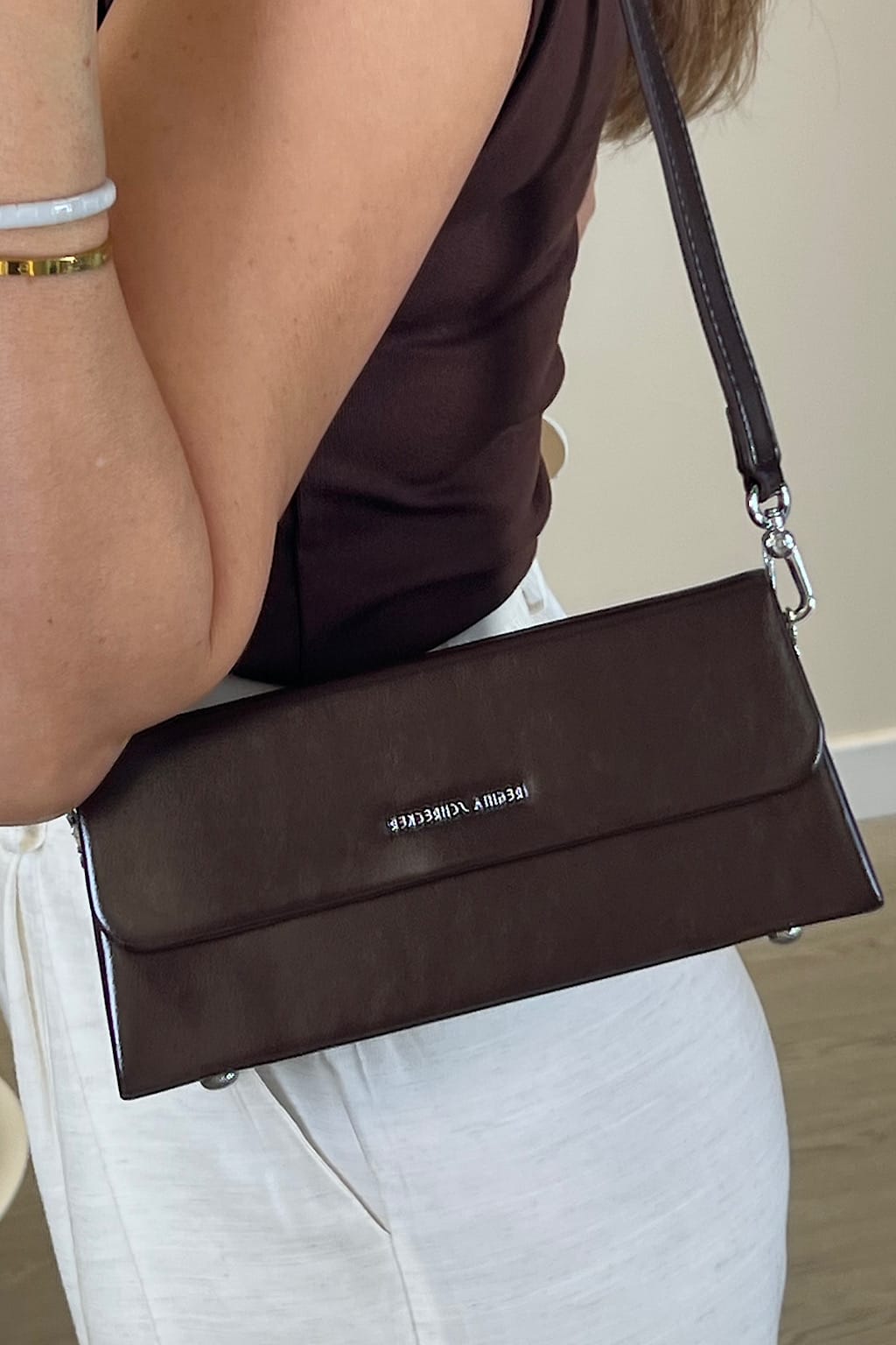 SCHULTERTASCHE REGINA