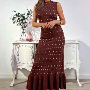VESTIDO LARGO TACHUELAS PUNTO