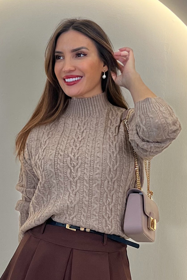 JERSEY TRENZADO CUELLO SUBIDO