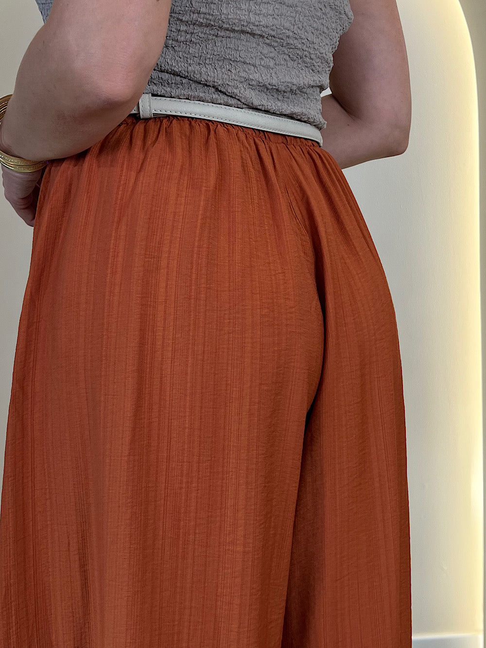 PANTALON BOMBACHO LAZOS BAJO