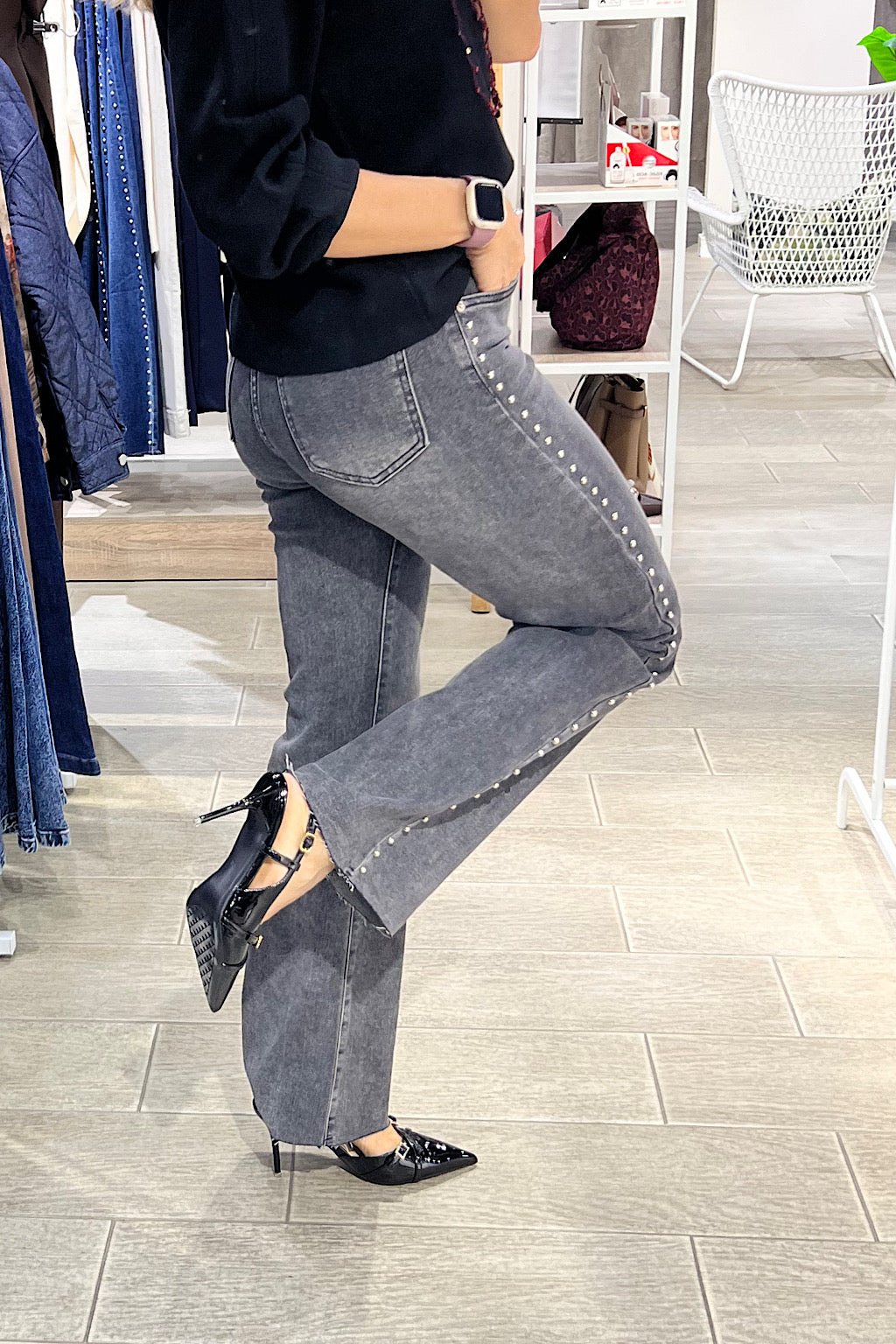 PANTALON TACHUELAS SARA