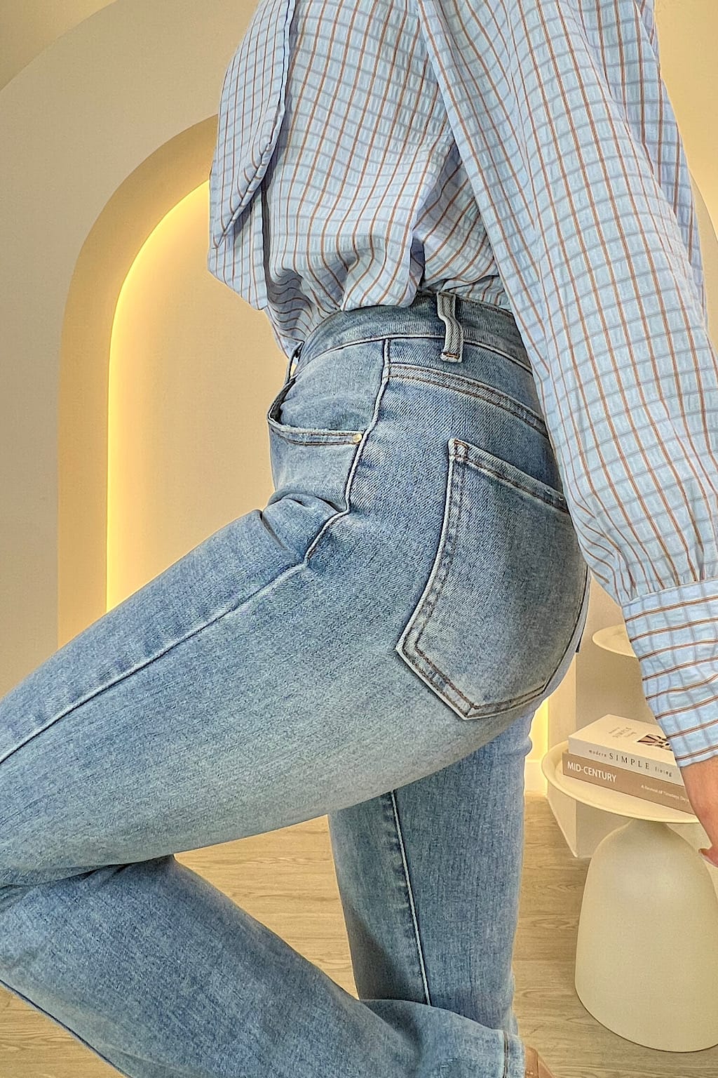 BOOT CUT JEANS