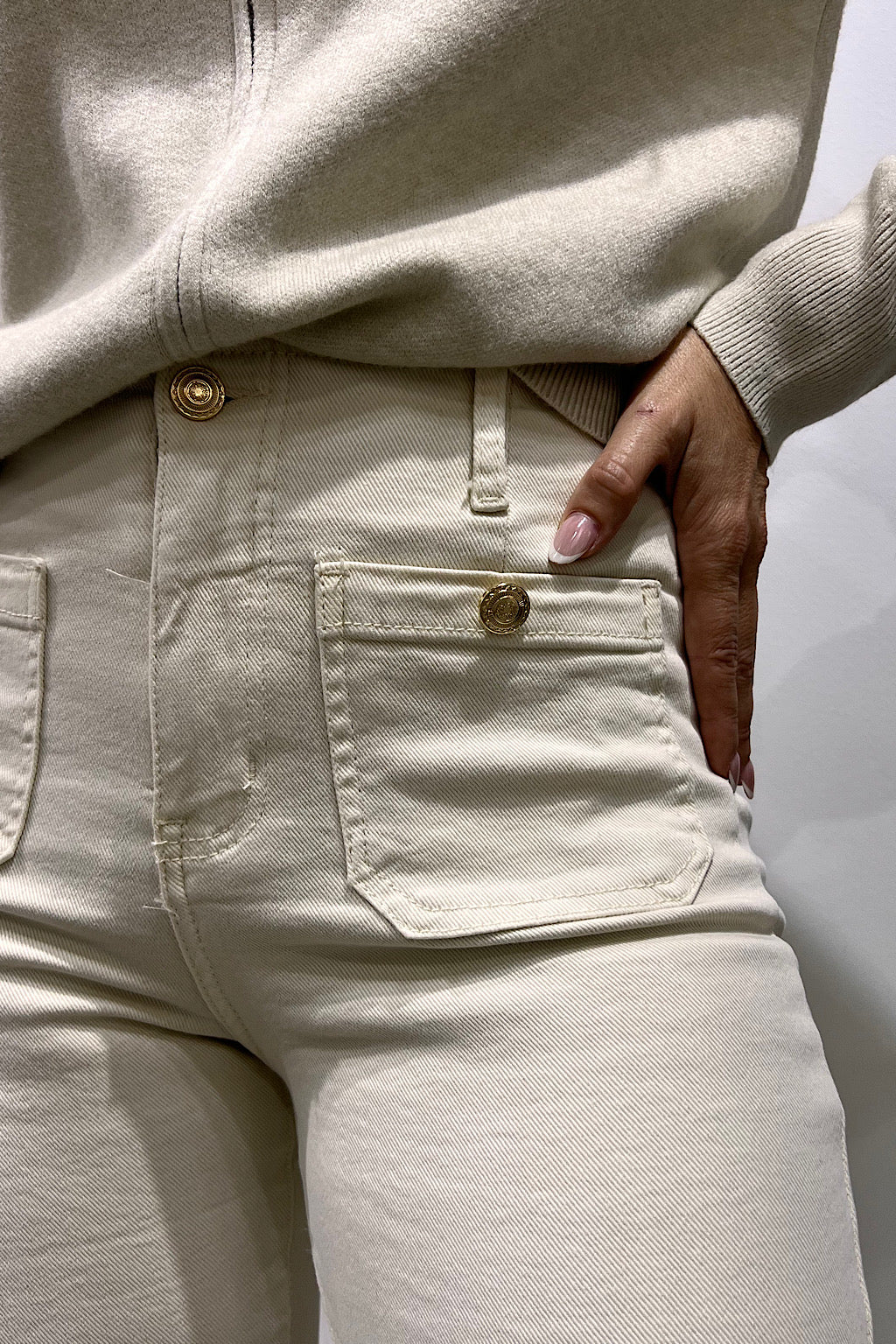 PANTALON VAQUERO BOLSILLOS LESLIE