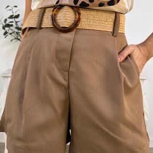 SHORT CON CINTURON SARA