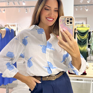 CAMISA BORDADO FLORES BLUE
