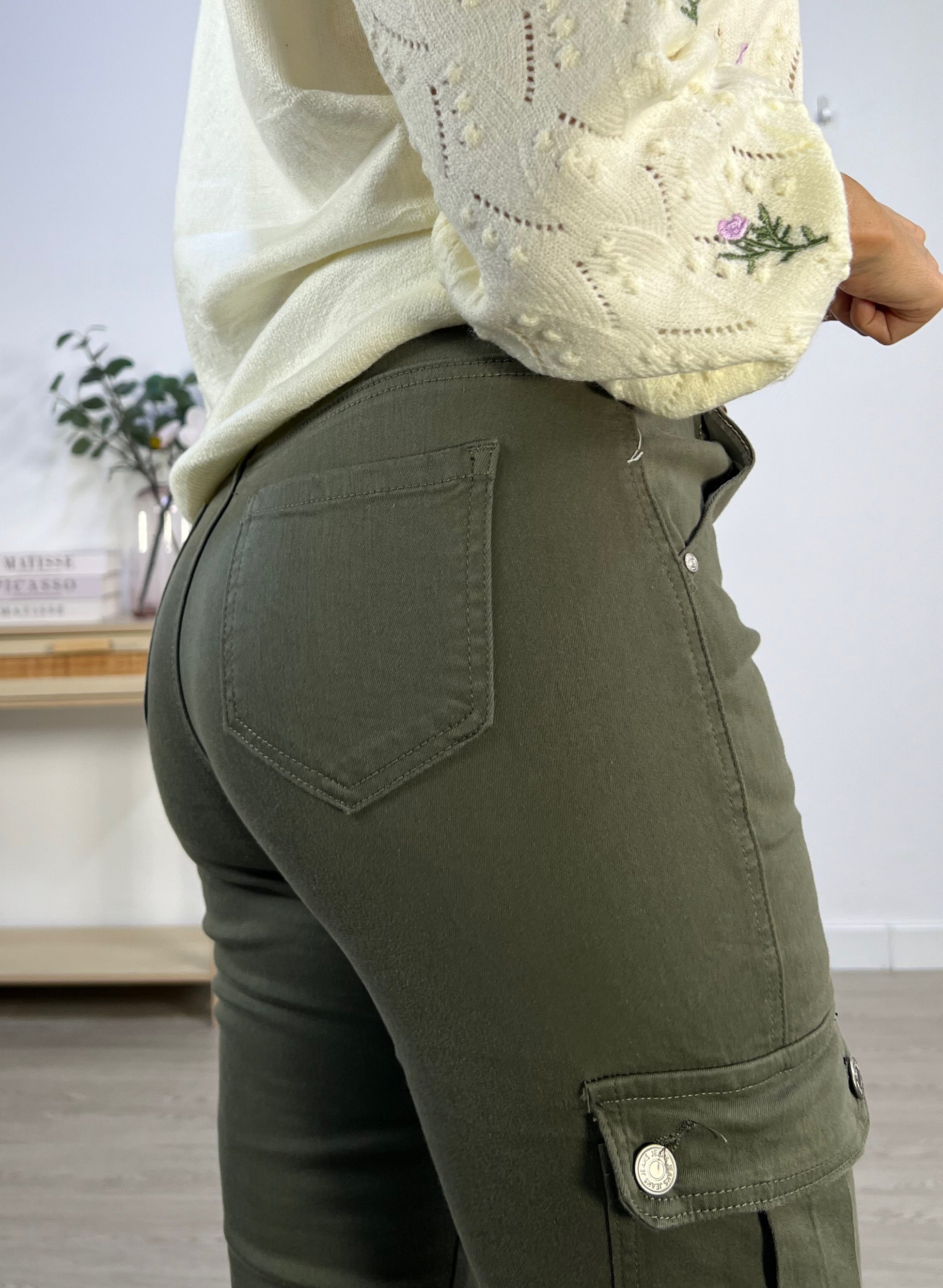 PANTALON VAQUERO CARGO