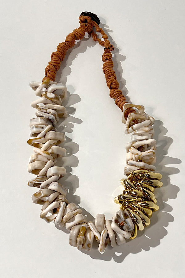 COLLAR NUBIA