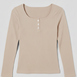 CAMISETA BASICA BOTONES