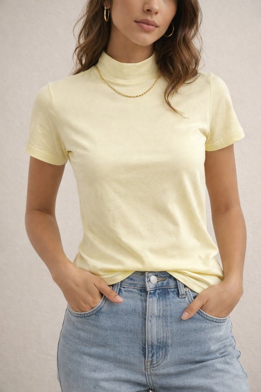 CAMISETA MANGA CORTA CUELLO SUBIDO