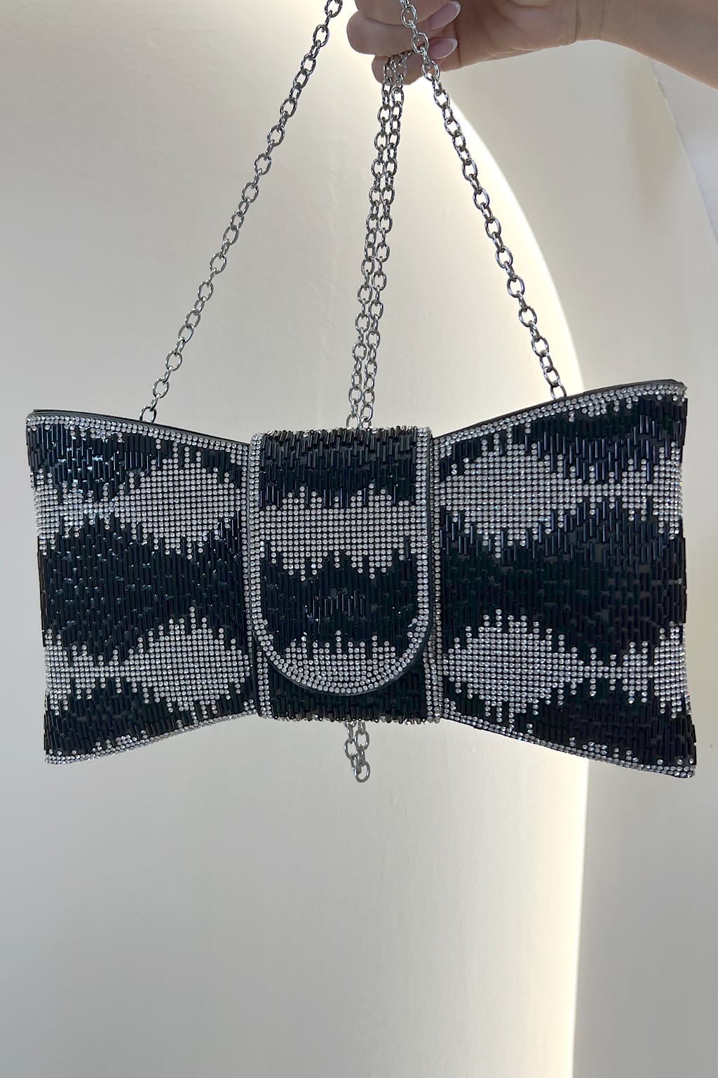 CLUTCH TASCHE SCHLEIFE