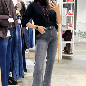 PANTALON TACHUELAS SARA