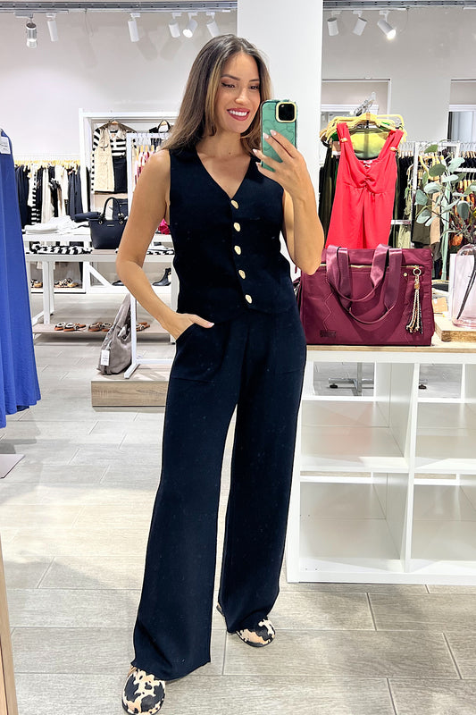 CONJUNTO CHALECO LISO BOTONES DORADO