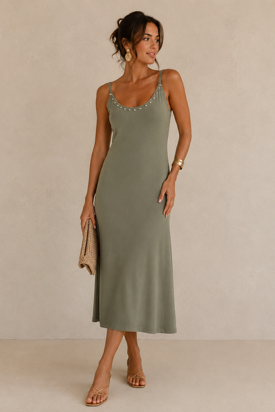 VESTIDO TACHUELAS MARA