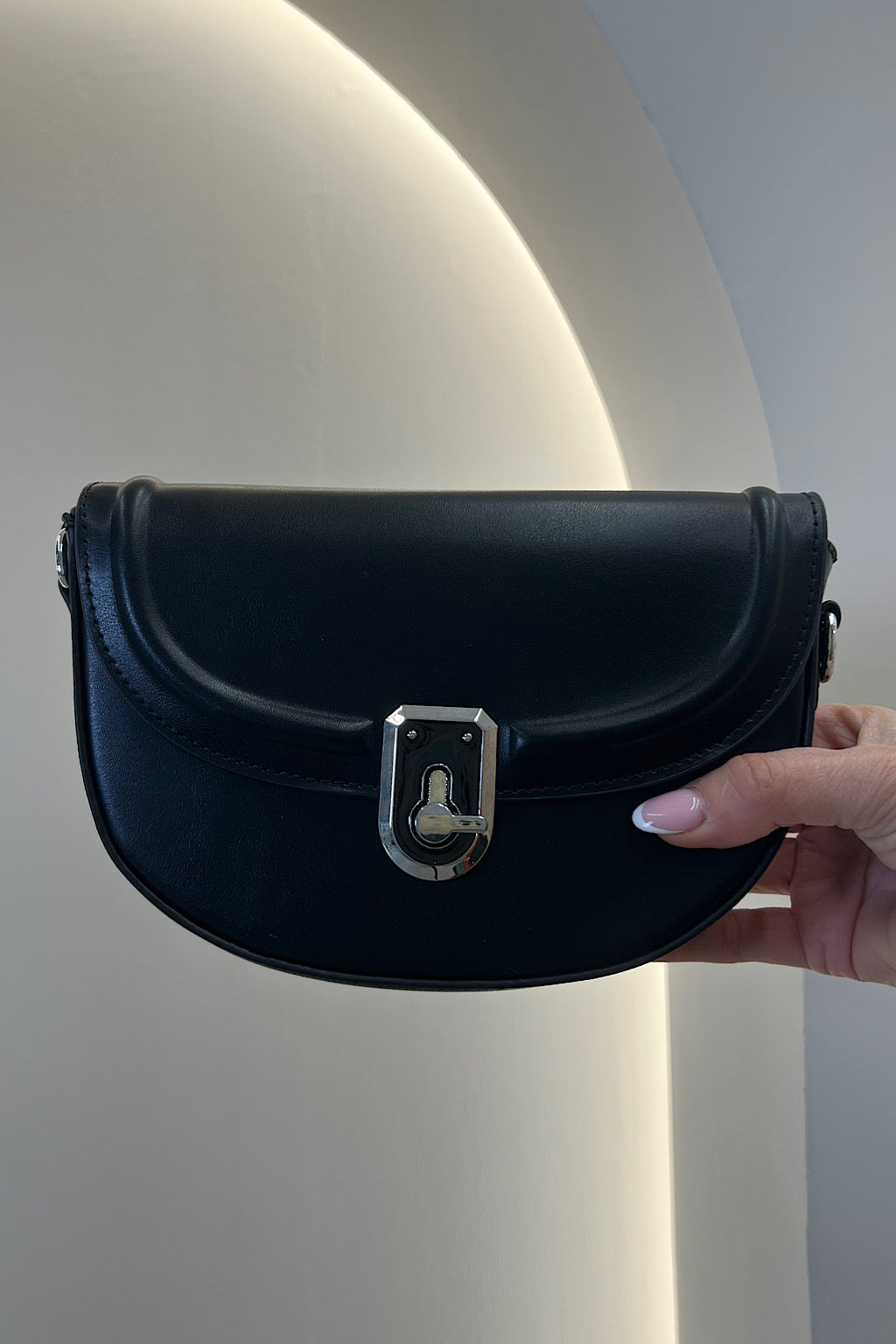 BOLSO BANDOLERA MEDIA LUNA