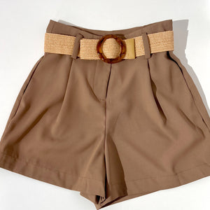 SHORT CON CINTURON SARA