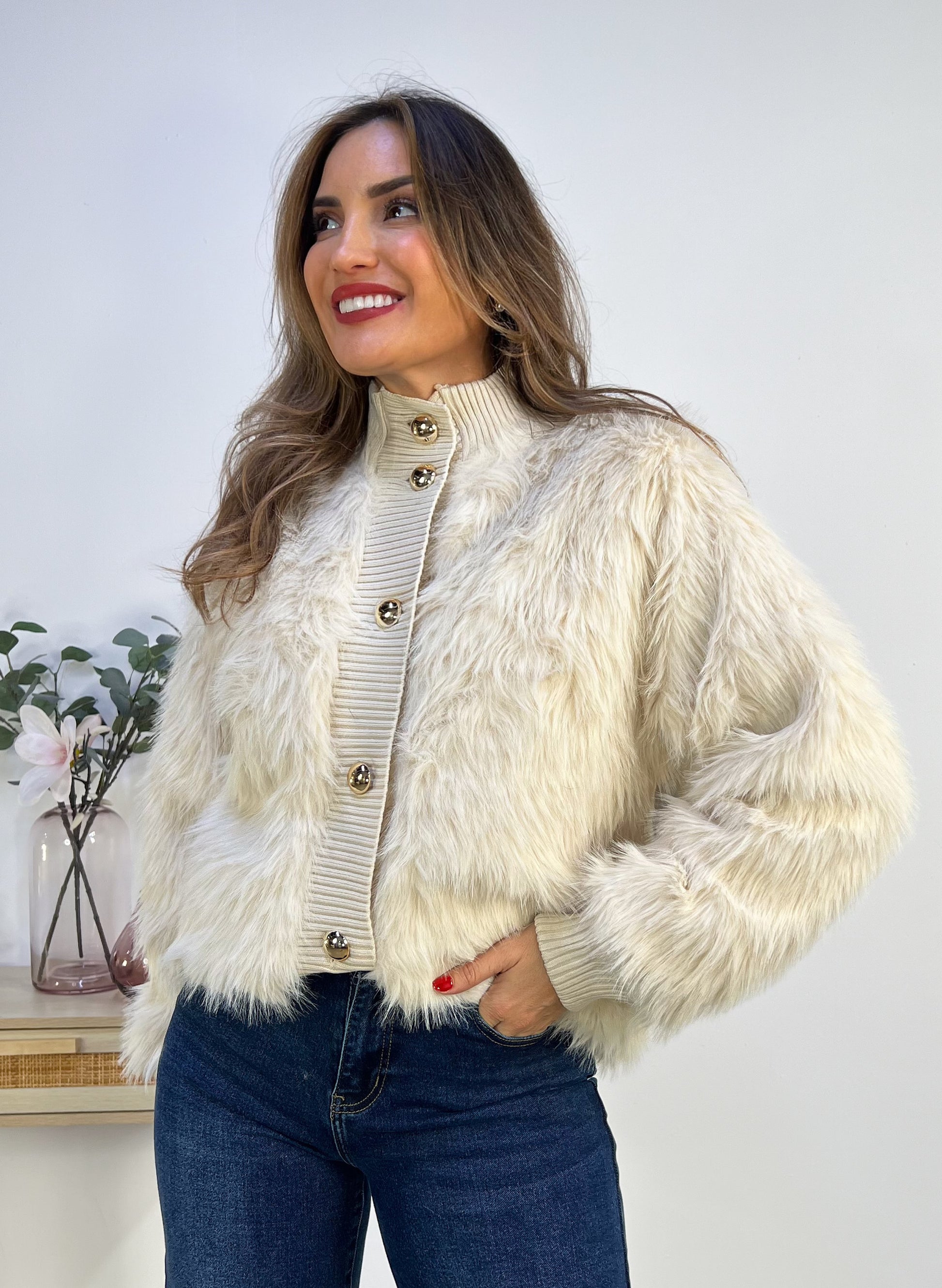 CHAQUETA CARDIGAN PELO BOTONES