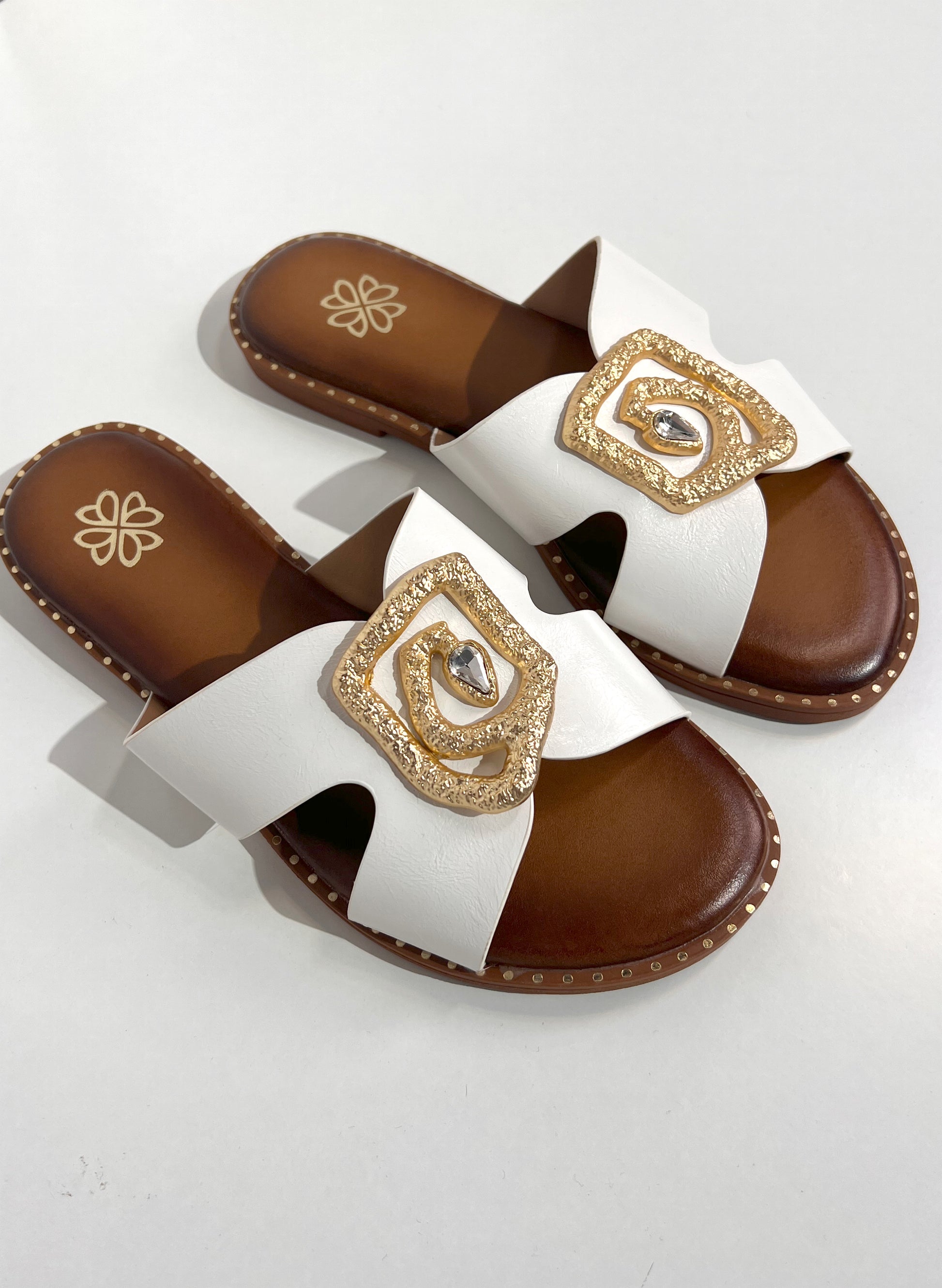 SANDALIA CAPRI CRISTAL DORADO