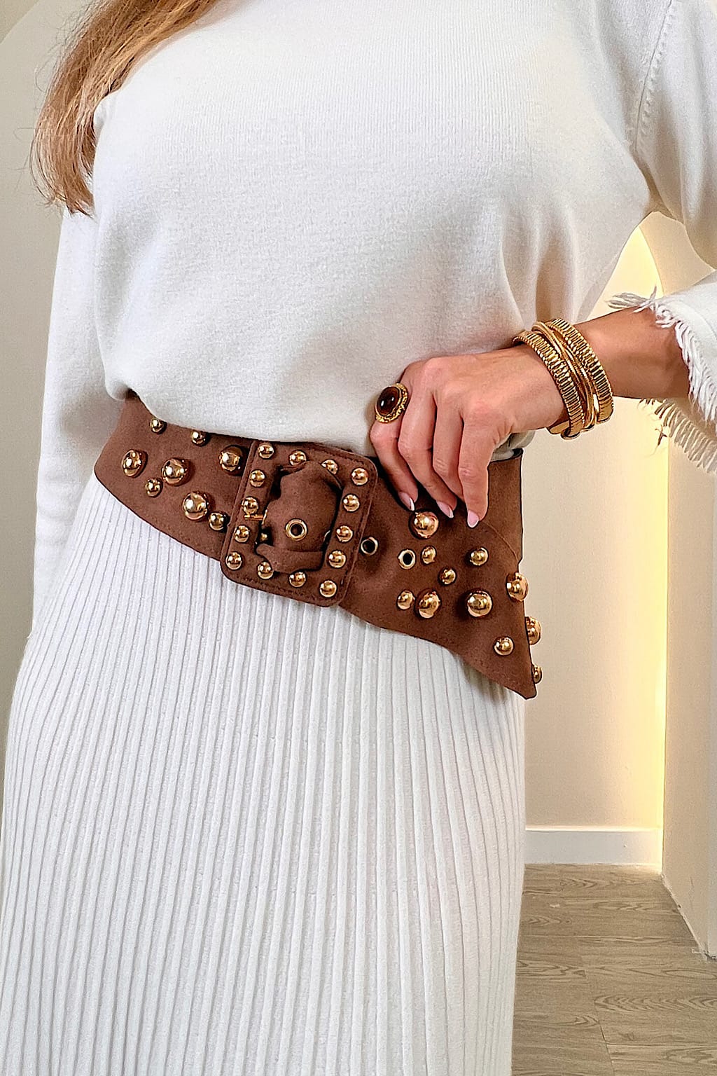 CEINTURE LARGE DAIM CLOUS