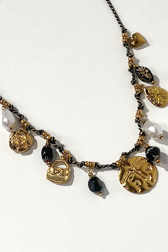 COLLIER BRELOQUES DORÉES