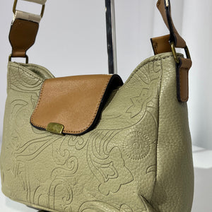 BOLSO BANDOLERA RELIEVE FLORAL