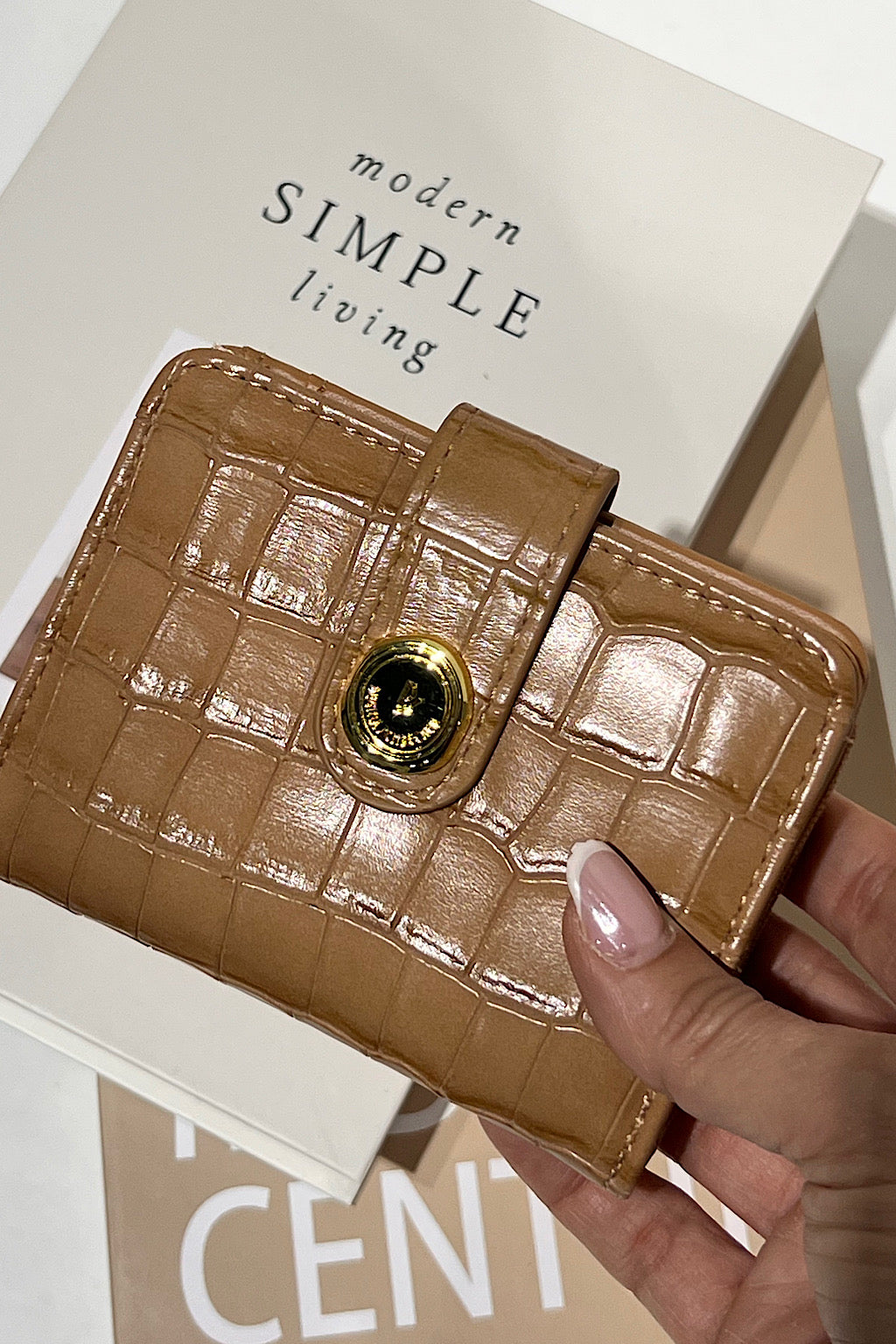 CARTERA PEQUEÑA REGINA