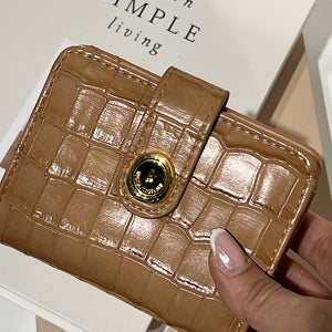 CARTERA PEQUEÑA REGINA