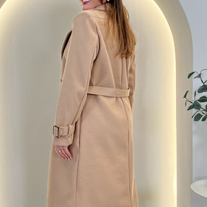 ABRIGO PAÑO DETALLE HEBILLA PUÑO