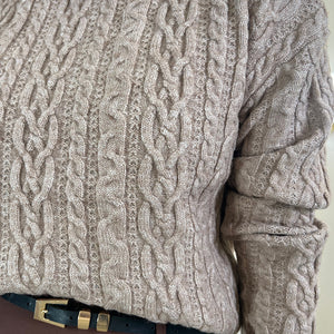 JERSEY TRENZADO CUELLO SUBIDO