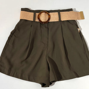 SHORT CON CINTURON SARA