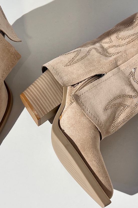 BOTIN CAMPERO NEVADA