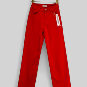 PANTALON VAQUERO WIDELEG ROJO