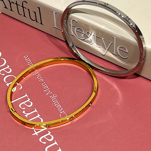 PULSERA RIGIDA AYLEN