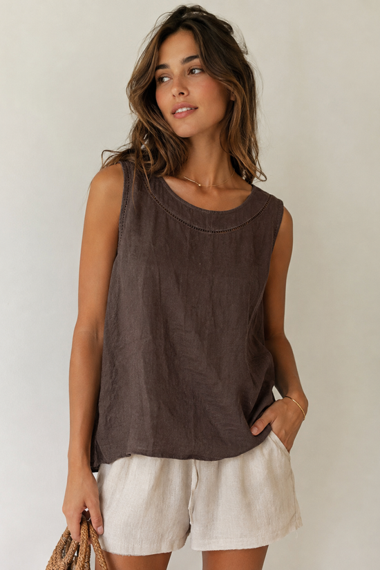 CAMISETA DETALLE CALADO