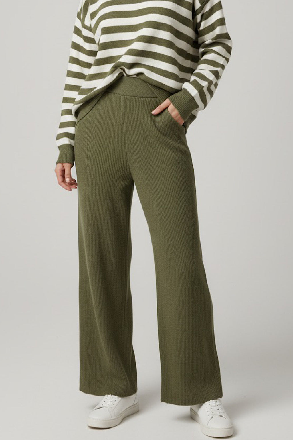 PANTALON PUNTO LAURA