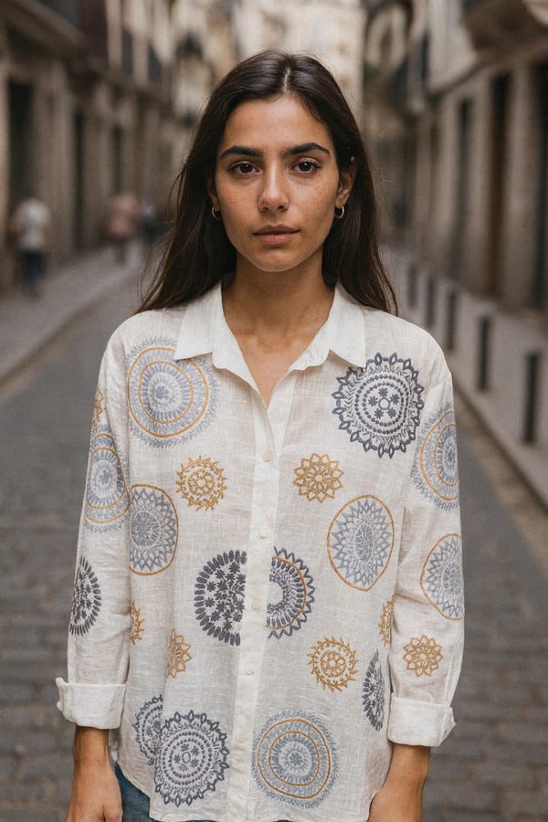 CAMISA BORDADOS DORADOS