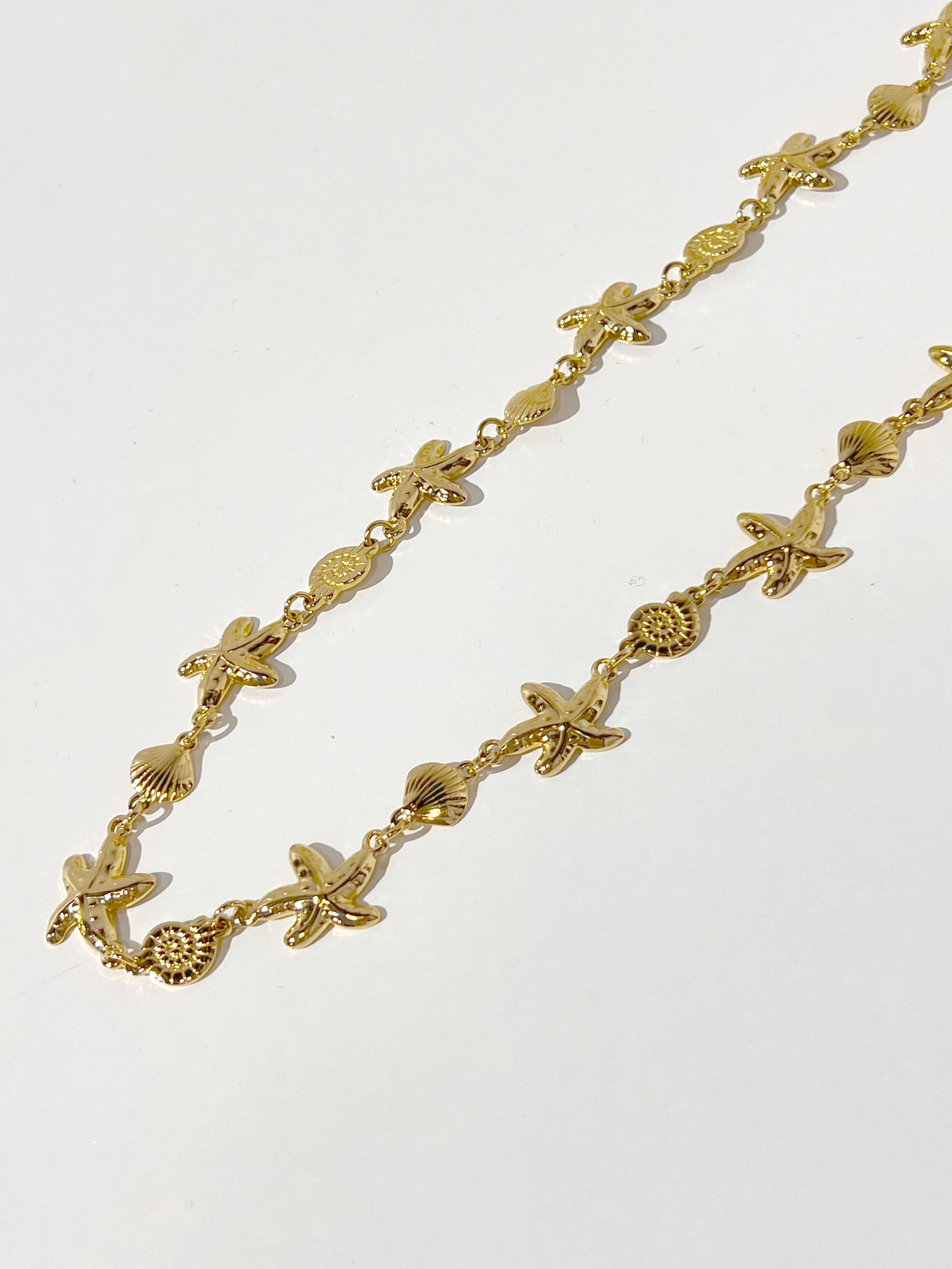 COLLAR CORALINA