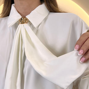 BLUSA CORBATA DETALLE ORO