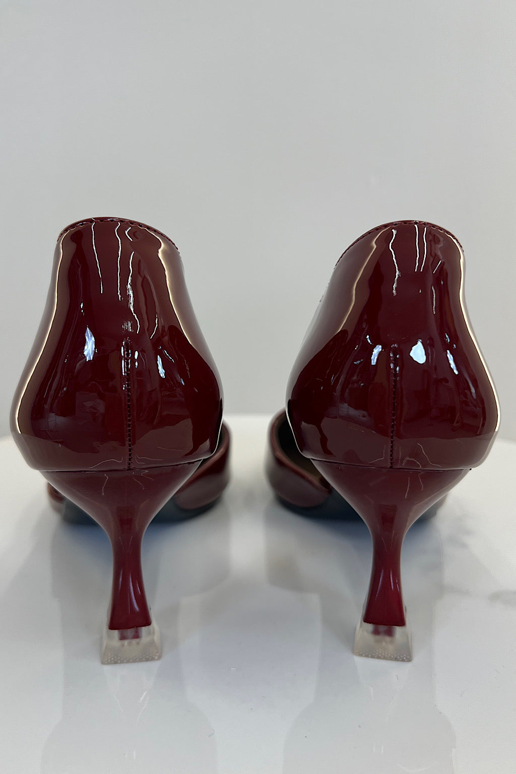 ZAPATO TACON SALON CHAROL GRANATE