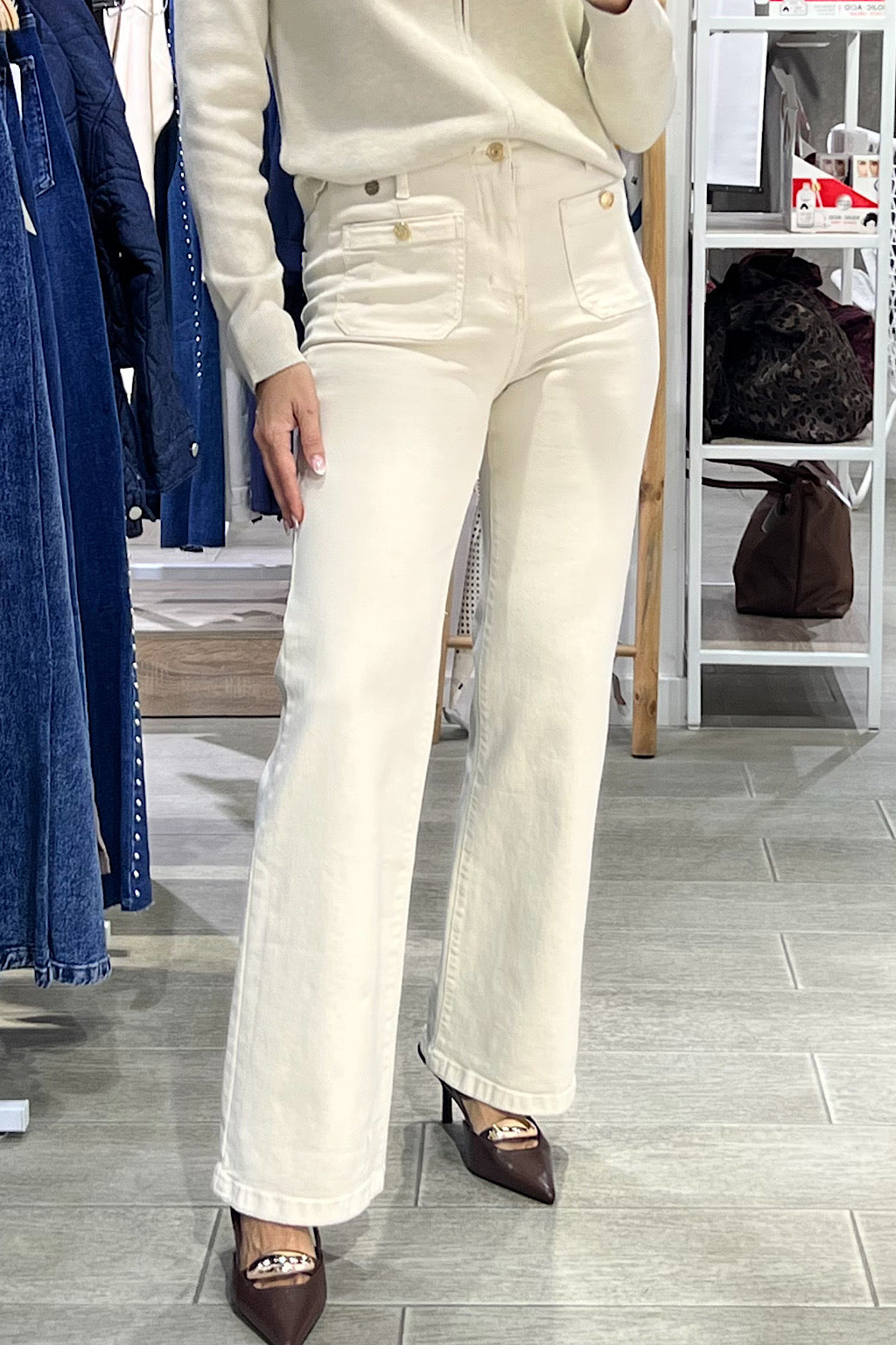 PANTALON VAQUERO BOLSILLOS LESLIE