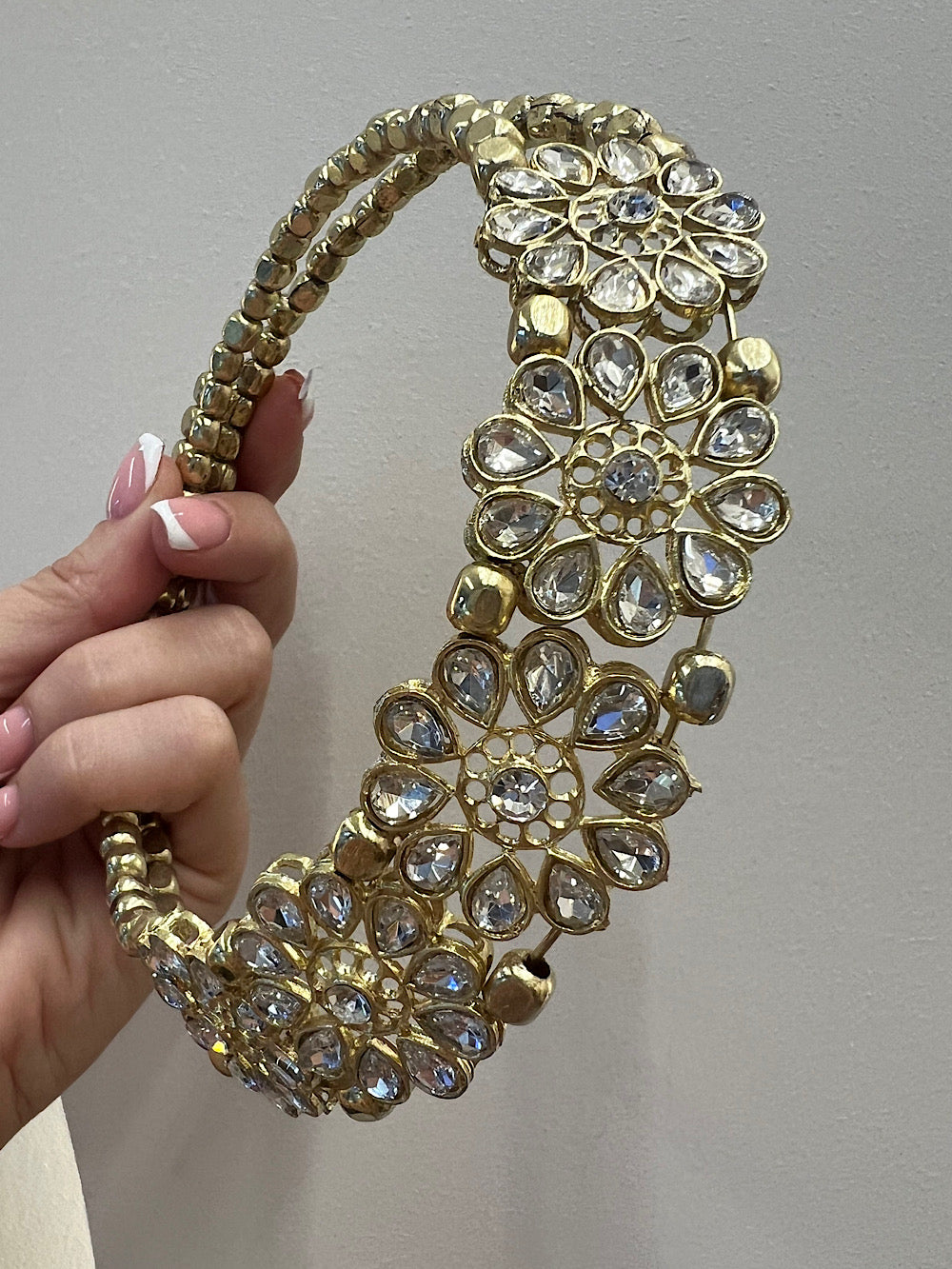 CHOKER DORADO CRISTALES FLOR