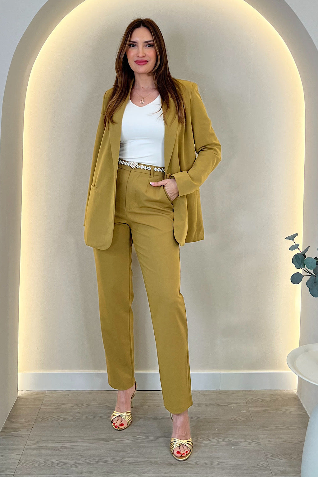 PANTALON DROIT DE TAILLE EMI