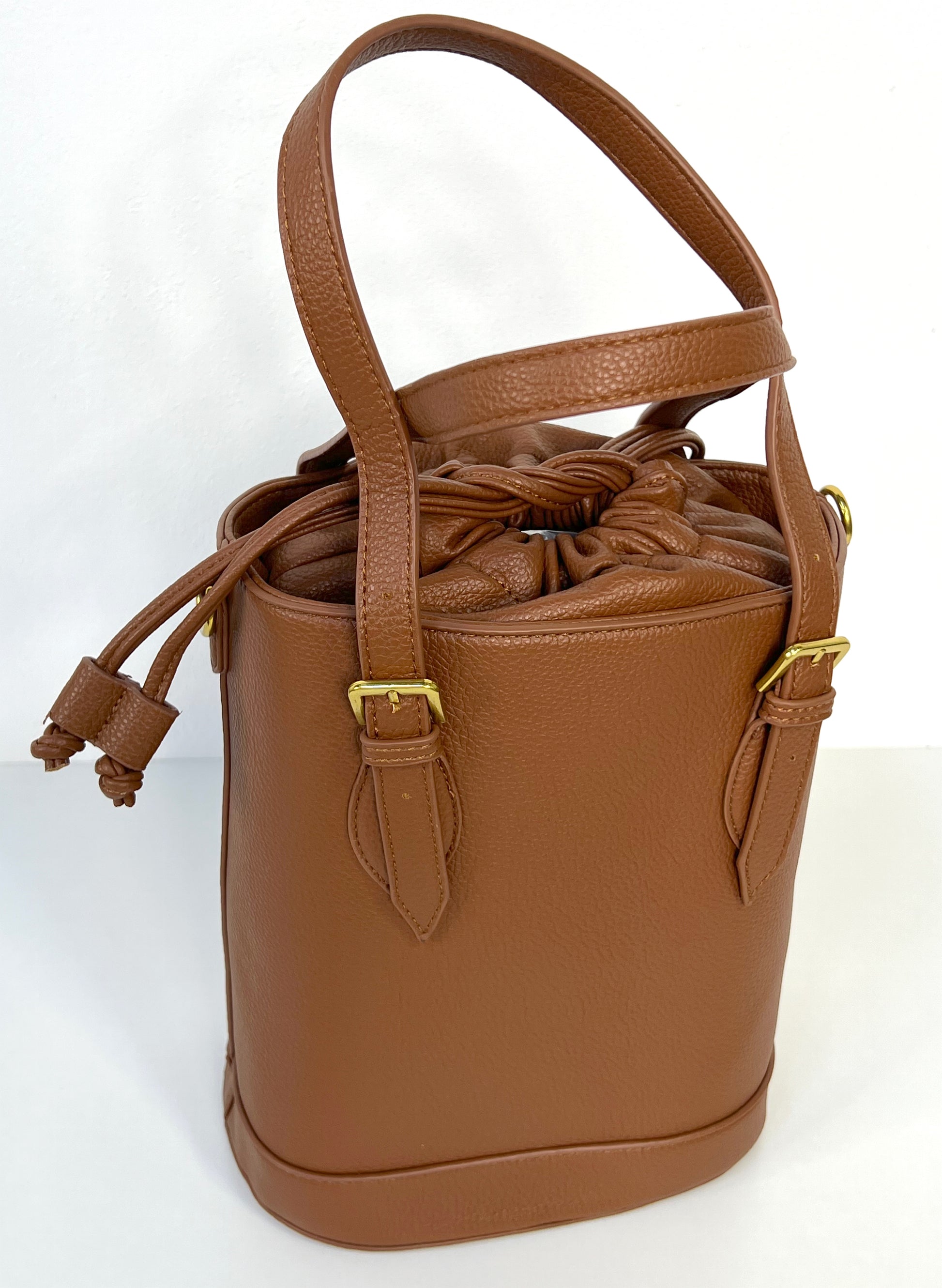 BOLSO BUCKET