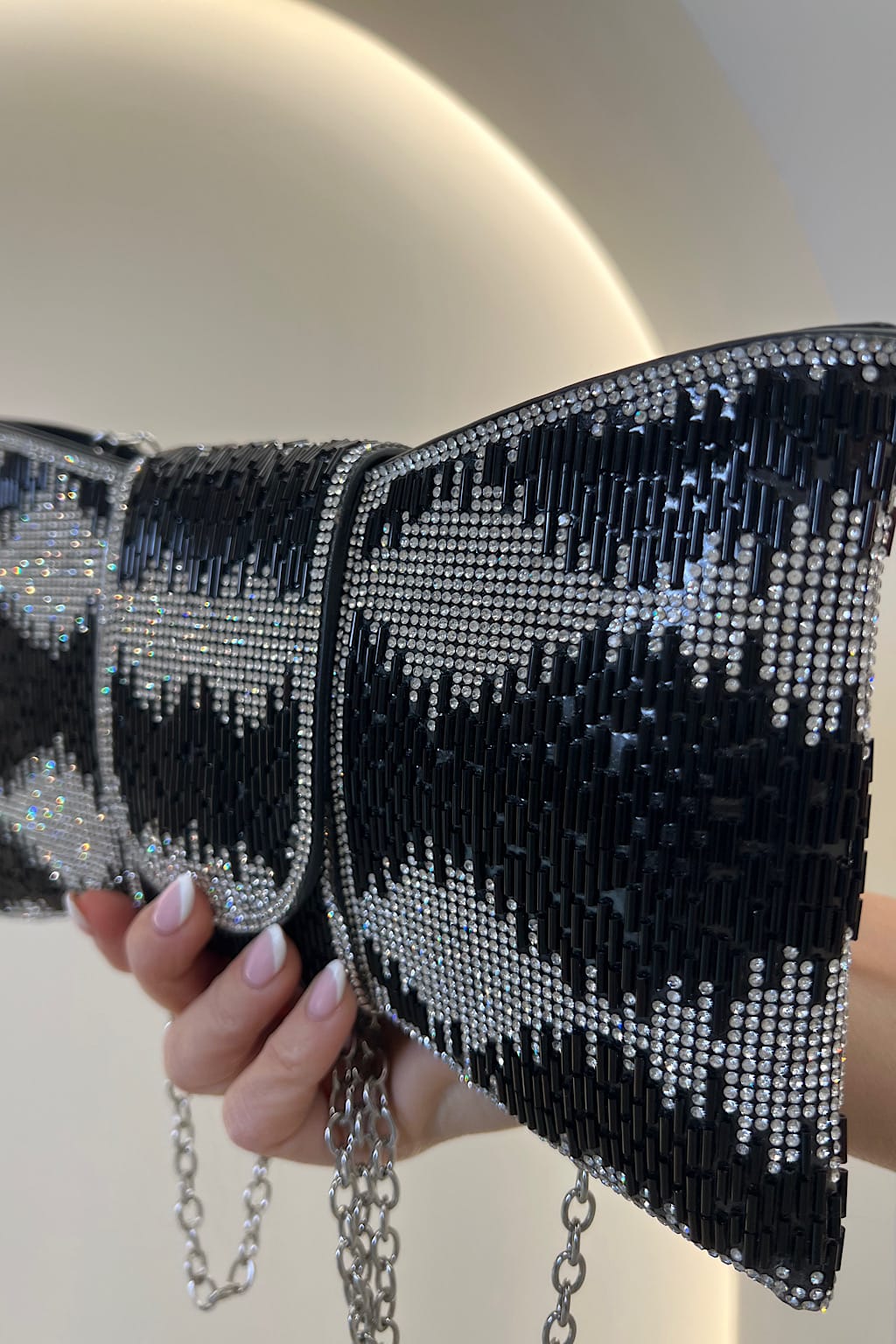 CLUTCH TASCHE SCHLEIFE