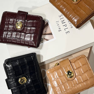 CARTERA PEQUEÑA REGINA