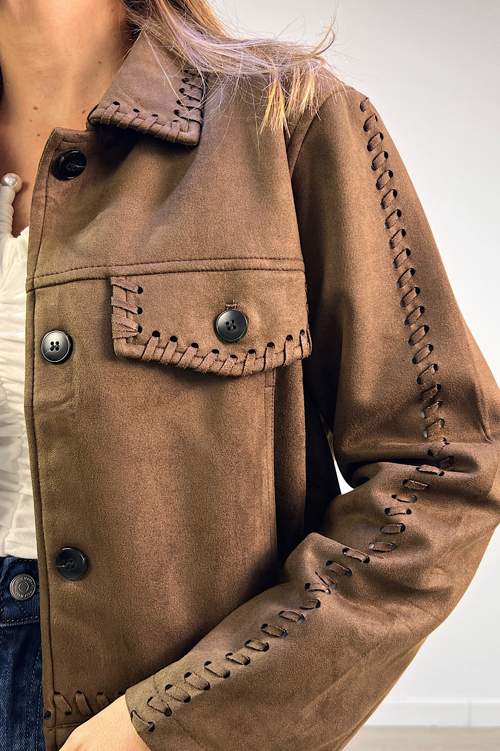 CHAQUETA CORTA ANTELINA CLOE